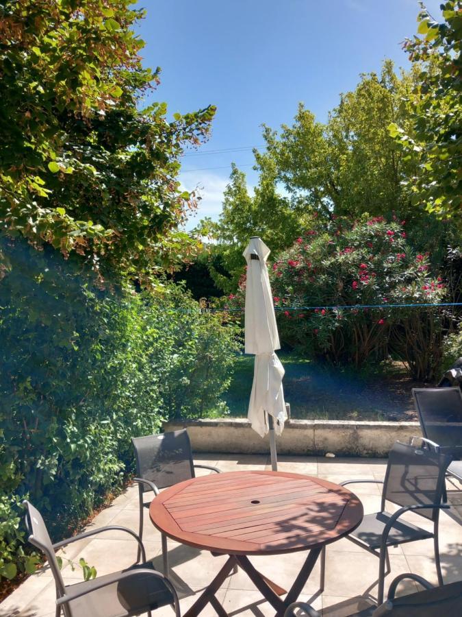 Vila Le Petit Mas Des Alpilles En Provence Saint-Étienne-du-Grès Exteriér fotografie